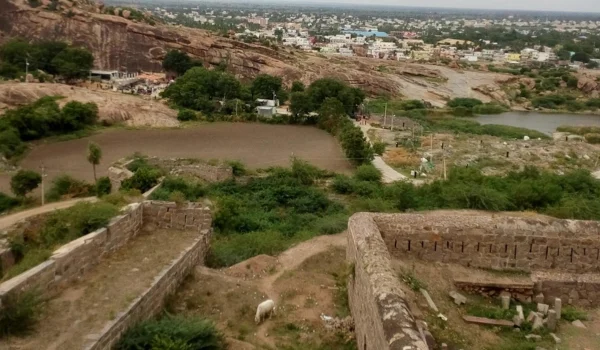 Koppal District, Karnataka: Area, Population, History, Tourist Places & Important Facts (2026)